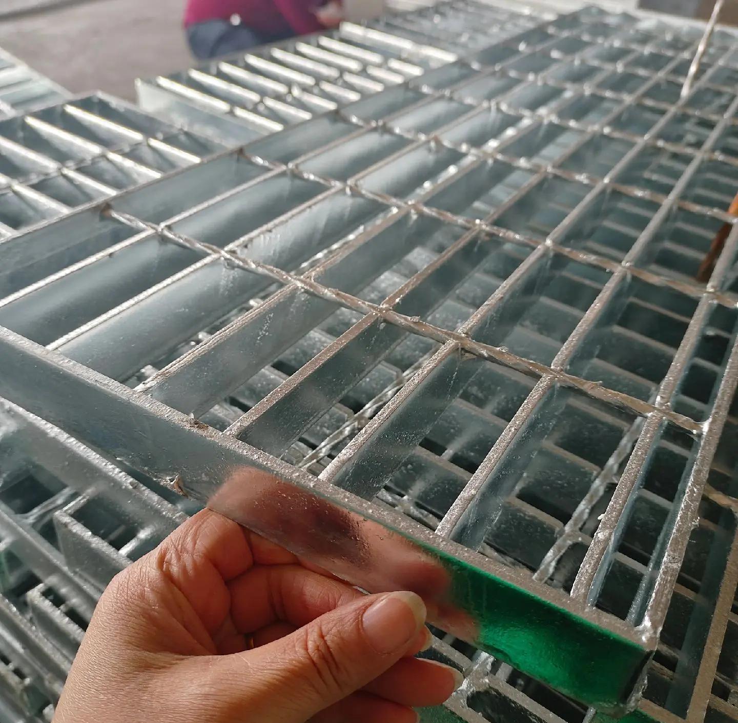 鋼格板:建筑與工業的多功能選擇